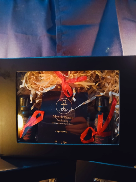 MysticRoots zestaw olejów magicznych w pudełku prezentowym – oleje Cane Melade i Diabla Lanma w rytualnej kompozycji z drewnianym wypełnieniem