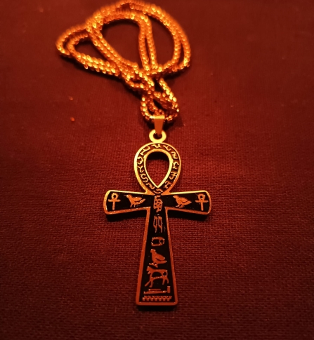 krzyż ankh złoty amulet egipski naszyjnik symbol życia i energii biżuteria ezoteryczna